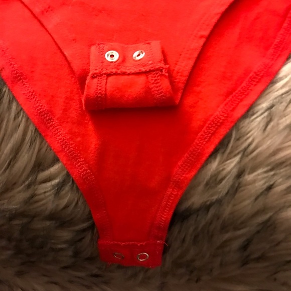 🦇 Forever 21 Red Mesh top BodySuit - Picture 5 of 12